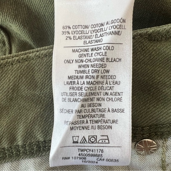 HUDSON JEANS  Beth Mid-Rise Cypress Baby Boot Jean - Picture 10 of 10